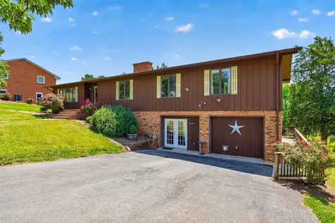 9510 Shenandoah Drive New Market VA 22844