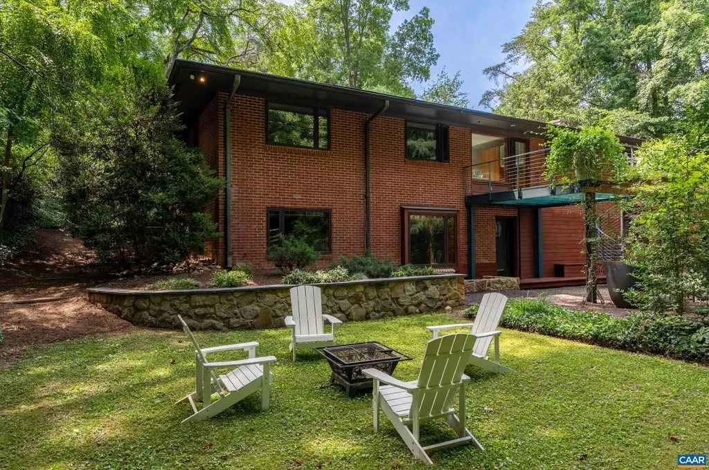 1933 Blue Ridge Road Charlottesville VA 22903