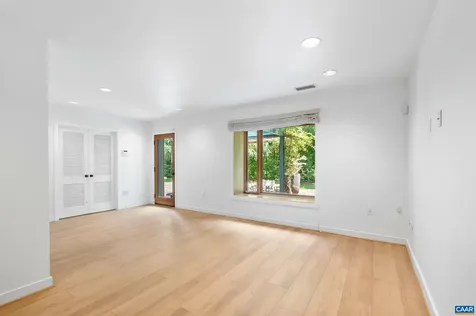1933 Blue Ridge Road Charlottesville VA 22903