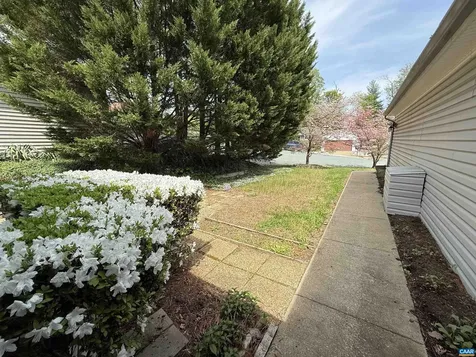 1498 Lake Forest Drive Charlottesville VA 22901