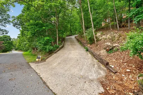 299 Turkey Drive Mcgaheysville VA 22840