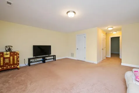 330 Sapphire Drive Harrisonburg VA 22801