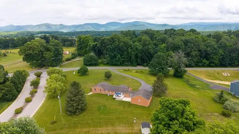409 Steeles Fort Road Raphine VA 24472