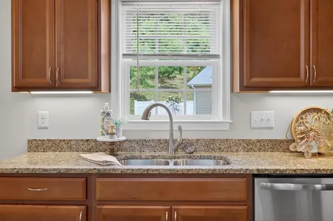 26 Oak View Drive Staunton VA 24401
