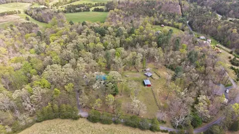 482 Boyer Road Fort Valley VA 22652