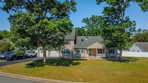 215 Forest Drive Stuarts Draft VA 24477