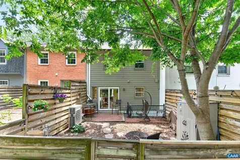 15 Georgetown Green Charlottesville VA 22901
