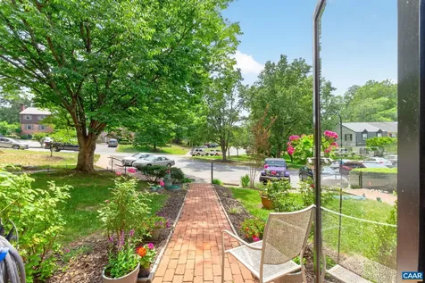 15 Georgetown Green Charlottesville VA 22901
