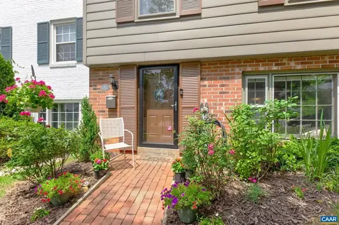15 Georgetown Green Charlottesville VA 22901