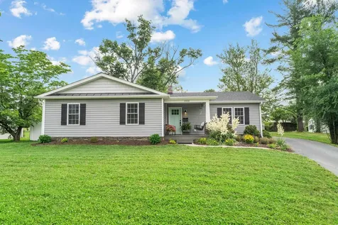 1334 Keesling Avenue Waynesboro VA 22980