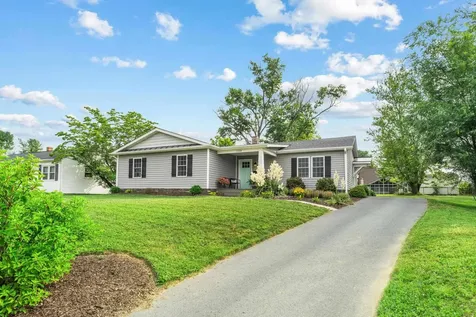 1334 Keesling Avenue Waynesboro VA 22980