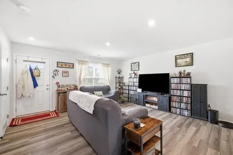 1208 Watson Drive Grottoes VA 24441
