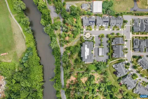 1425 Trailside Court Charlottesville VA 22911