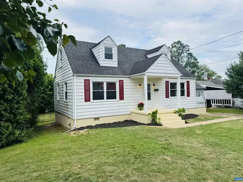1607 Skymont Creek Staunton VA 24401