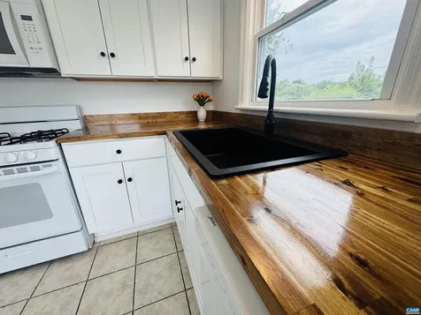 1607 Skymont Creek Staunton VA 24401