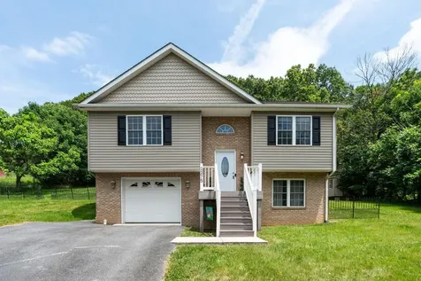 2275 Raphine Road Raphine VA 24472