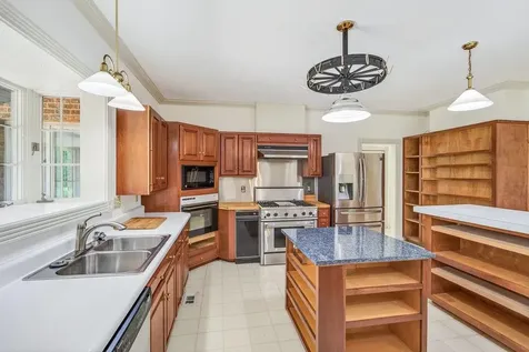 609 Lime Kiln Drive Rockingham VA 22802