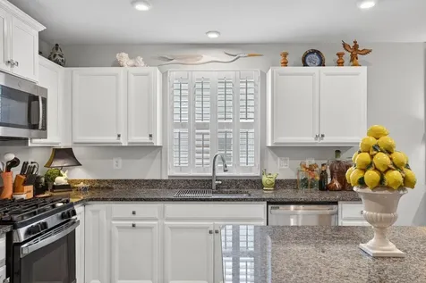 33 South Peak Drive Mcgaheysville VA 22840