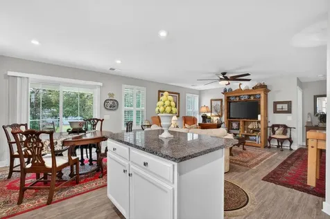 33 South Peak Drive Mcgaheysville VA 22840