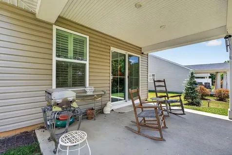 33 South Peak Drive Mcgaheysville VA 22840