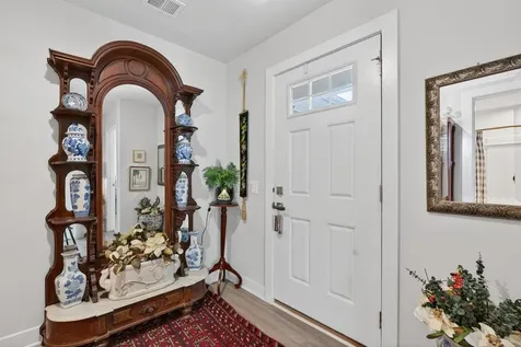 33 South Peak Drive Mcgaheysville VA 22840