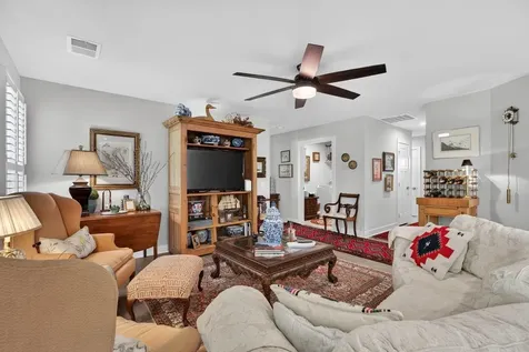 33 South Peak Drive Mcgaheysville VA 22840