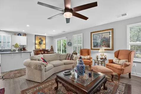 33 South Peak Drive Mcgaheysville VA 22840