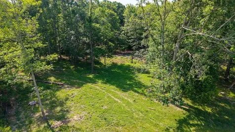 2010 Knightly Mill Road New Hope VA 24469