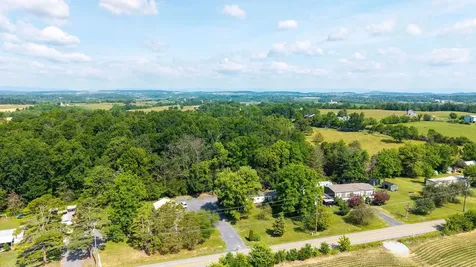 2010 Knightly Mill Road New Hope VA 24469
