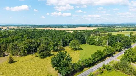 2010 Knightly Mill Road New Hope VA 24469