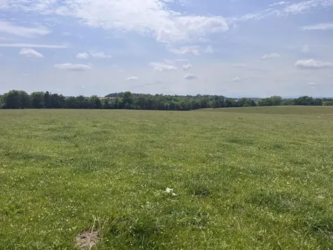 2010 Knightly Mill Road New Hope VA 24469