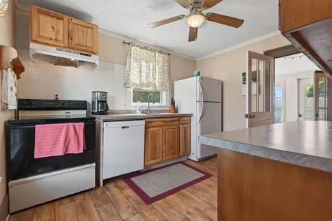 33 Marye Lane N Luray VA 22835