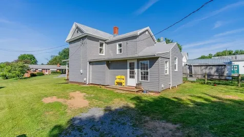 33 Marye Lane N Luray VA 22835
