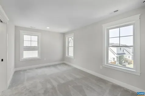 1603 Griffen Grove Charlottesville VA 22901