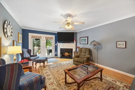35 Hickory Nut Lane Staunton VA 24401