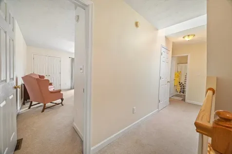 35 Hickory Nut Lane Staunton VA 24401