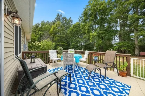 35 Hickory Nut Lane Staunton VA 24401