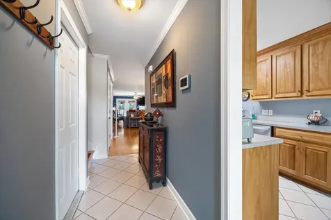 35 Hickory Nut Lane Staunton VA 24401