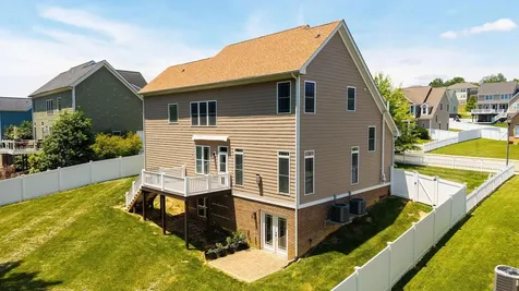 30 Windsong Court S Fishersville VA 22939