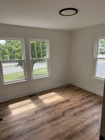 102 Wayne Avenue Staunton VA 24401