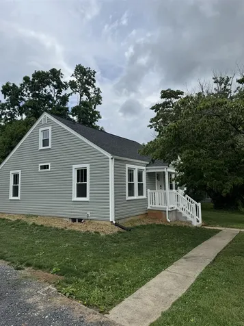 102 Wayne Avenue Staunton VA 24401