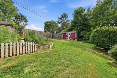 1030 Woodrow Avenue Waynesboro VA 22980