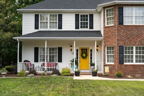 15 Rutherford Lane Stuarts Draft VA 24477