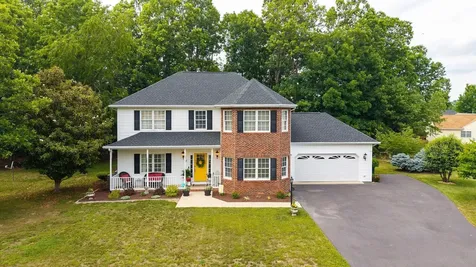 15 Rutherford Lane Stuarts Draft VA 24477