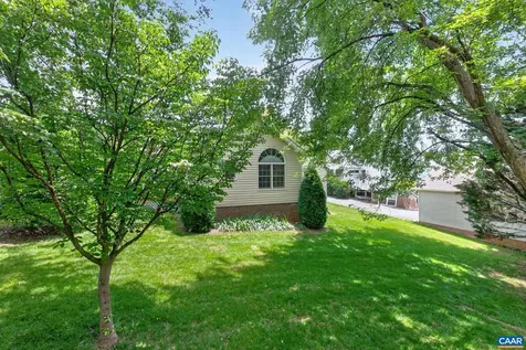 1064 Wintergreen Lane Charlottesville VA 22903