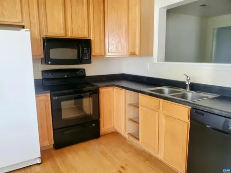 1408 Glenside Green Charlottesville VA 22901