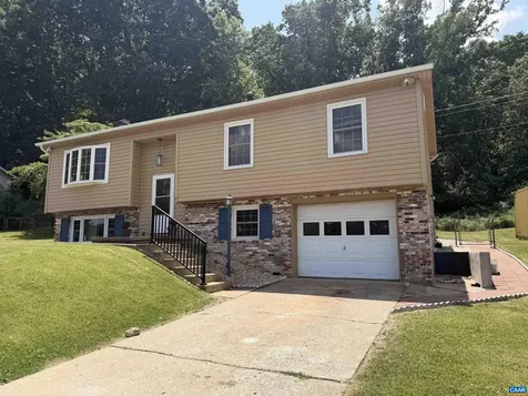 665 Gloria Place Staunton VA 24401