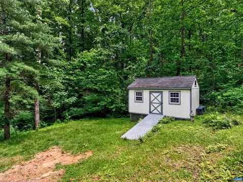 3955 Taylors Mountain Farm Lane Charlottesville VA 22903
