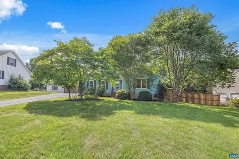 51 Lillian Street Ruckersville VA 22968