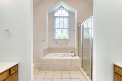 10 Abbey Court Fishersville VA 22939